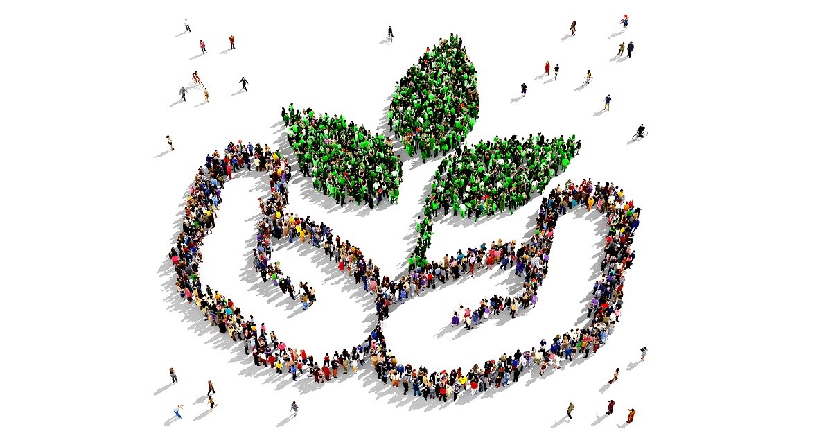 Illustration : une foule de personnes formant deux mains qui accueillent une pousse verte, symbole de l’impact collectif